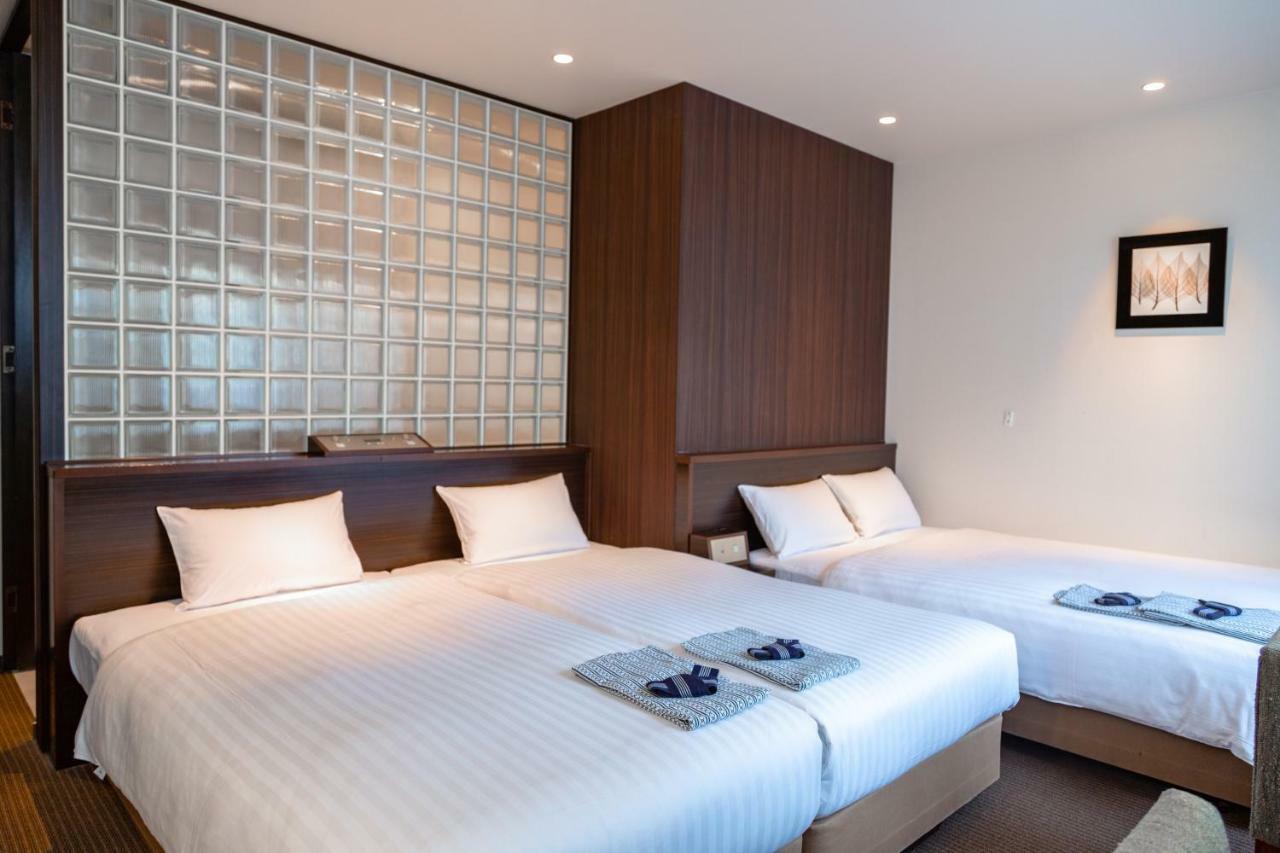 Floral Hotel - Nihonbashi Ōsaka Extérieur photo