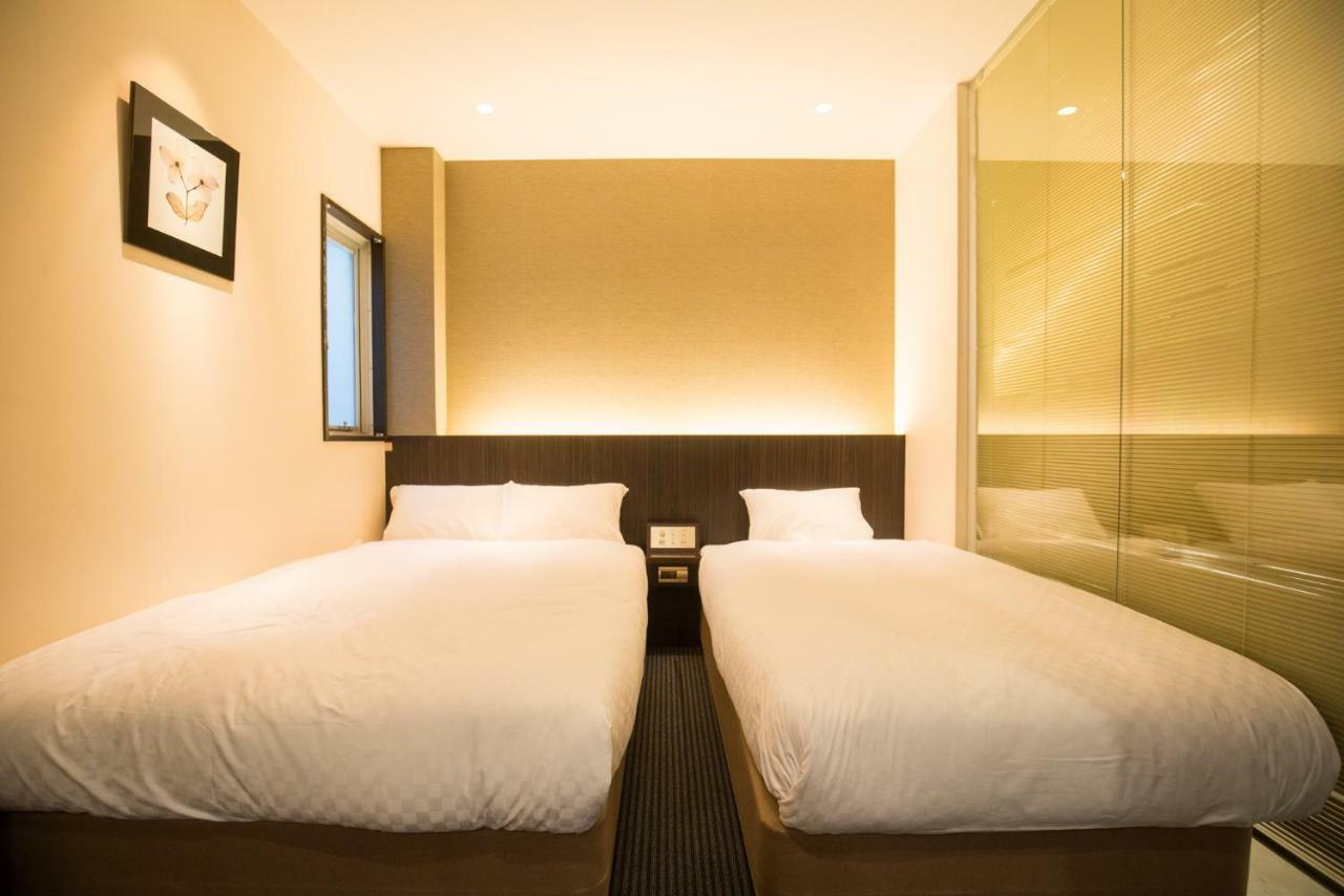 Floral Hotel - Nihonbashi Ōsaka Extérieur photo