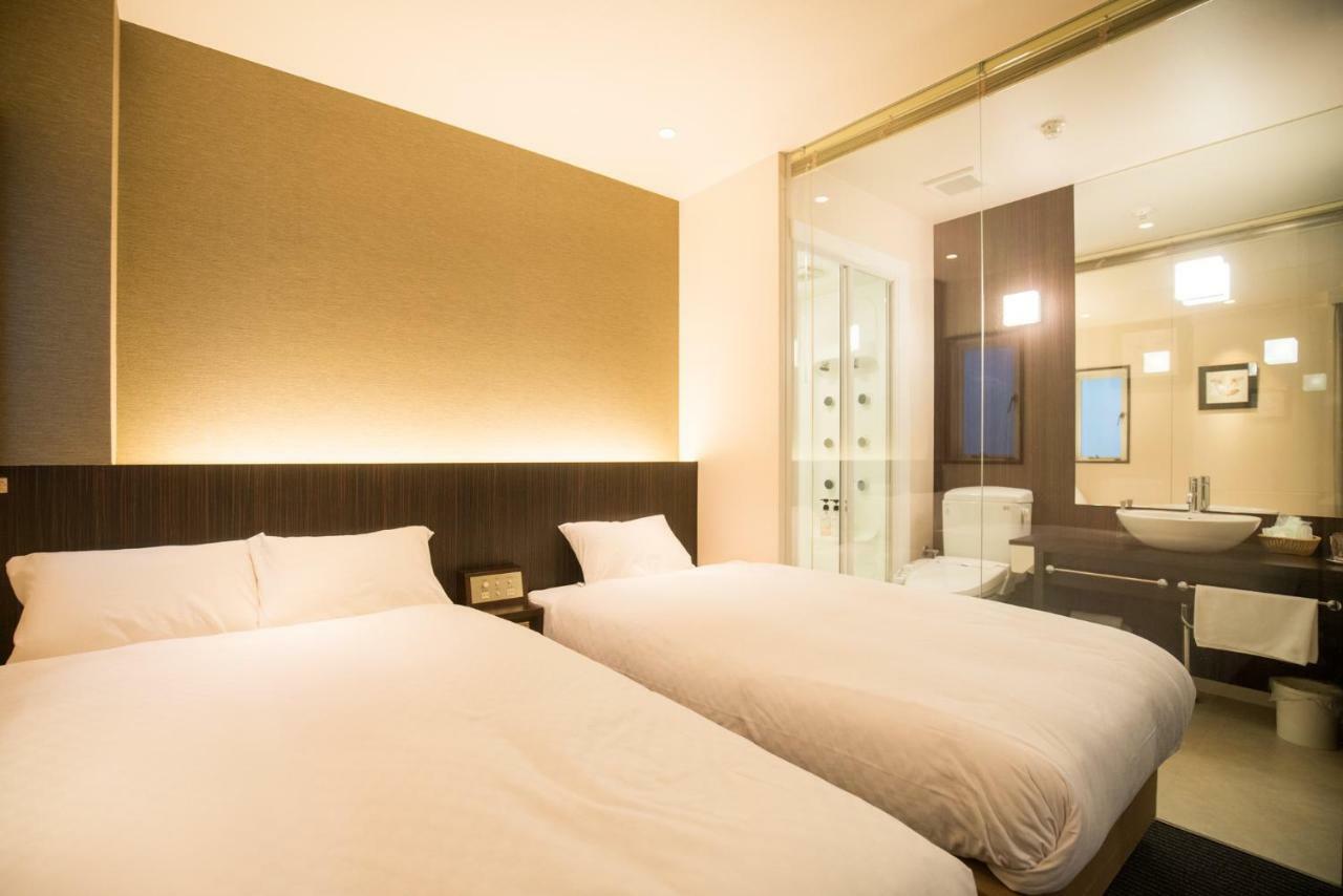Floral Hotel - Nihonbashi Ōsaka Extérieur photo