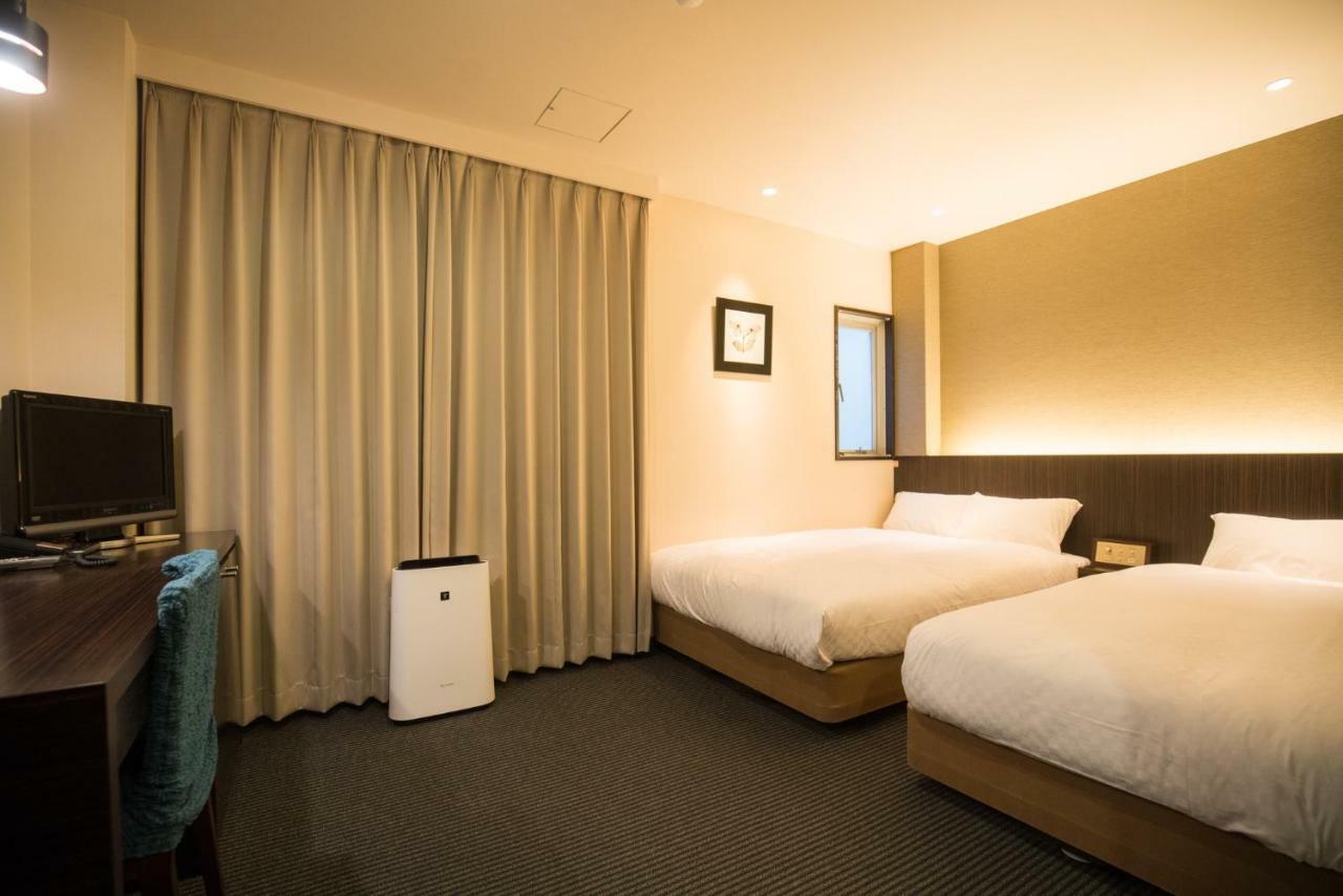 Floral Hotel - Nihonbashi Ōsaka Extérieur photo