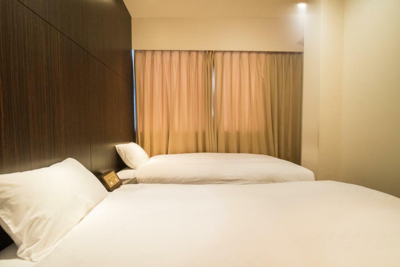 Floral Hotel - Nihonbashi Ōsaka Extérieur photo