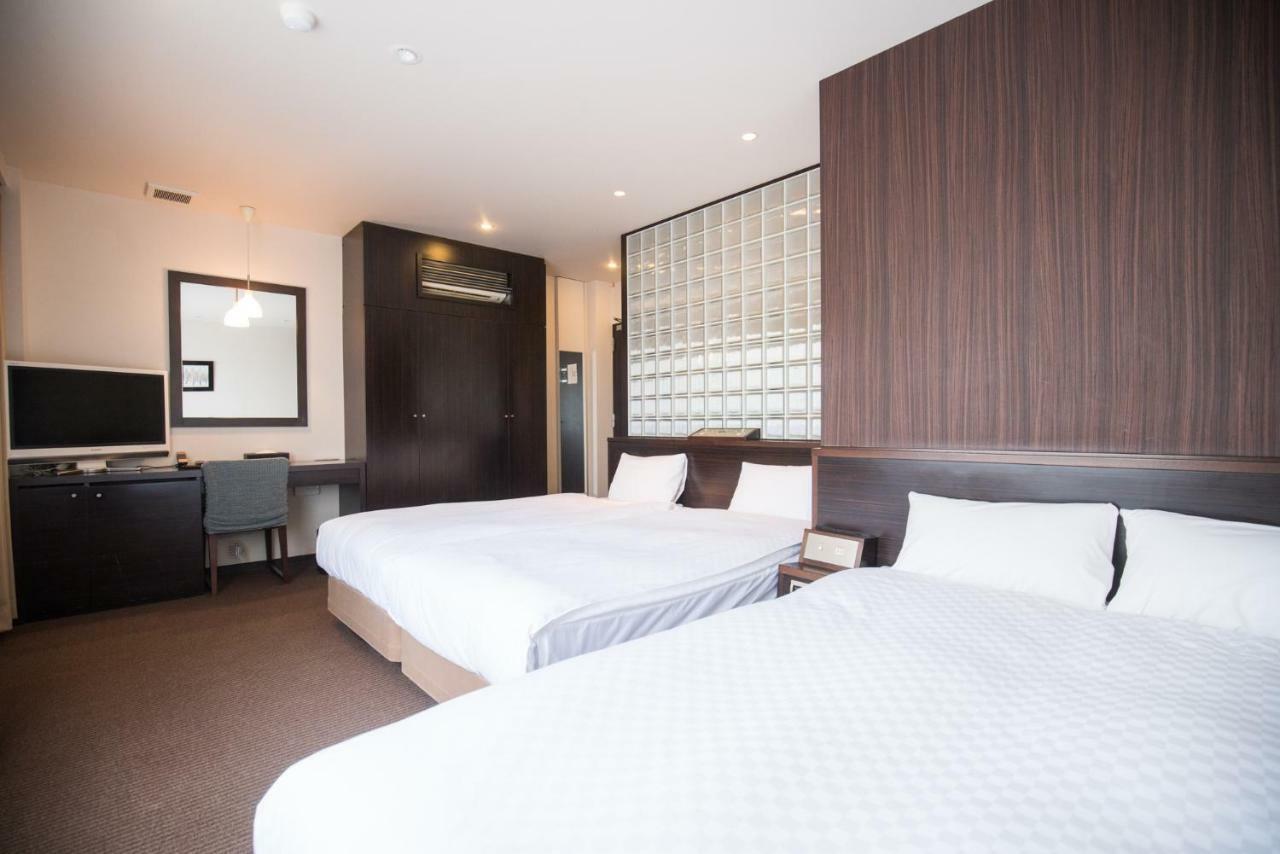 Floral Hotel - Nihonbashi Ōsaka Extérieur photo